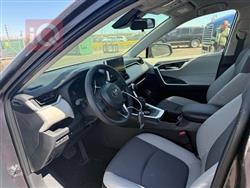 تۆیۆتا ڕاڤ 4